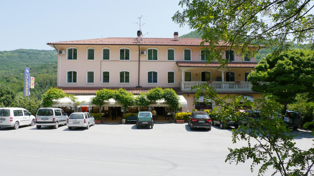 Albergo Ristorante Sterlina Grizzana Екстер'єр фото
